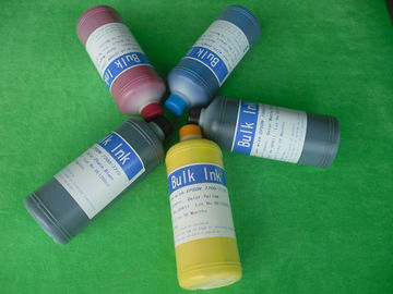 C M Y PBK 色の水ベースの多用性がある Epson の顔料インク広いフォーマット