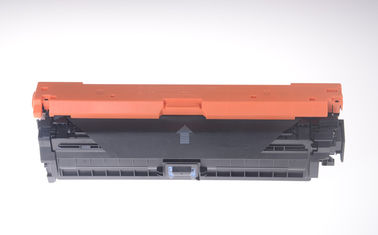 HP LaserJet CP5525 CP5520に使用する270A色のトナー カートリッジ650A