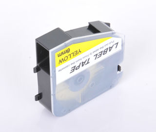 黄色い商業ラベル プリンター テープ、6mm のカセット テープを示すワイヤー