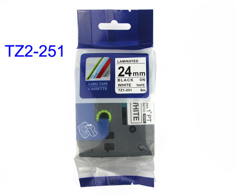 白によって薄板にされるラベルのリボン カセット TZ2-251、ペットおよび薄板にされた 8m の長さの黒