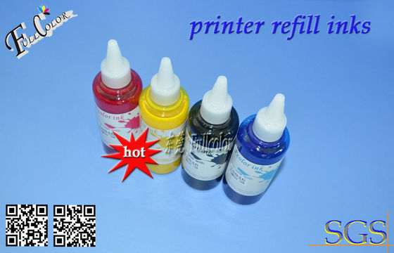 ノズルを通して出されたプリンター顔料インク T5846 T5852 4 は 100ml を着色します
